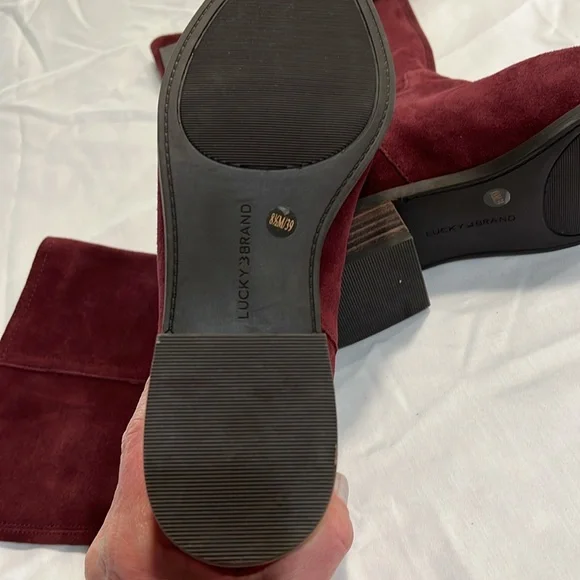 Lucky brand maroon suede boots light western - Picture 8 of 11